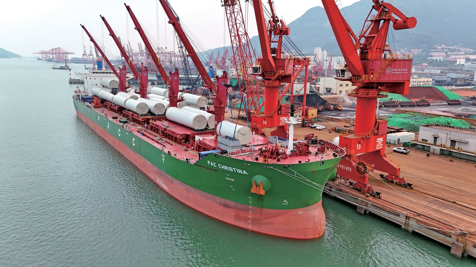 连云港港前11个月吞吐量完成2.89亿吨