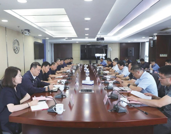 集团召开港口铁路发运提质增量座谈会