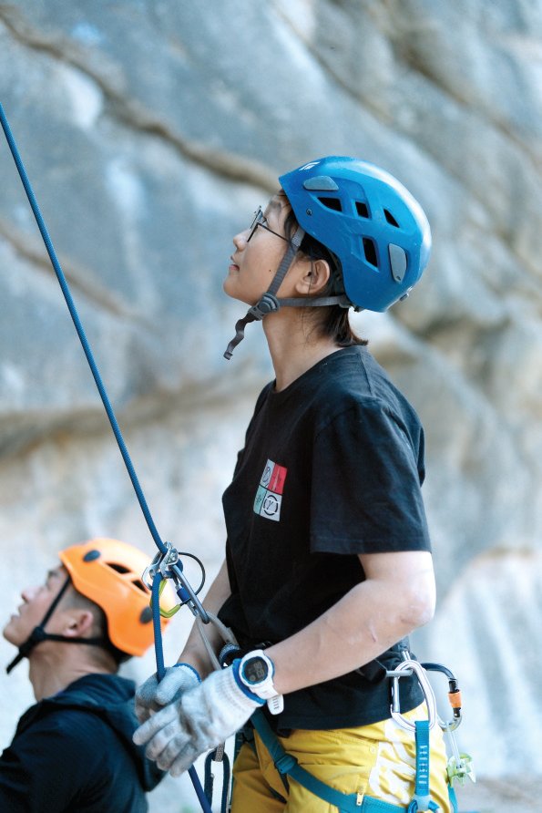 王洛涵參加山鷹社訓練