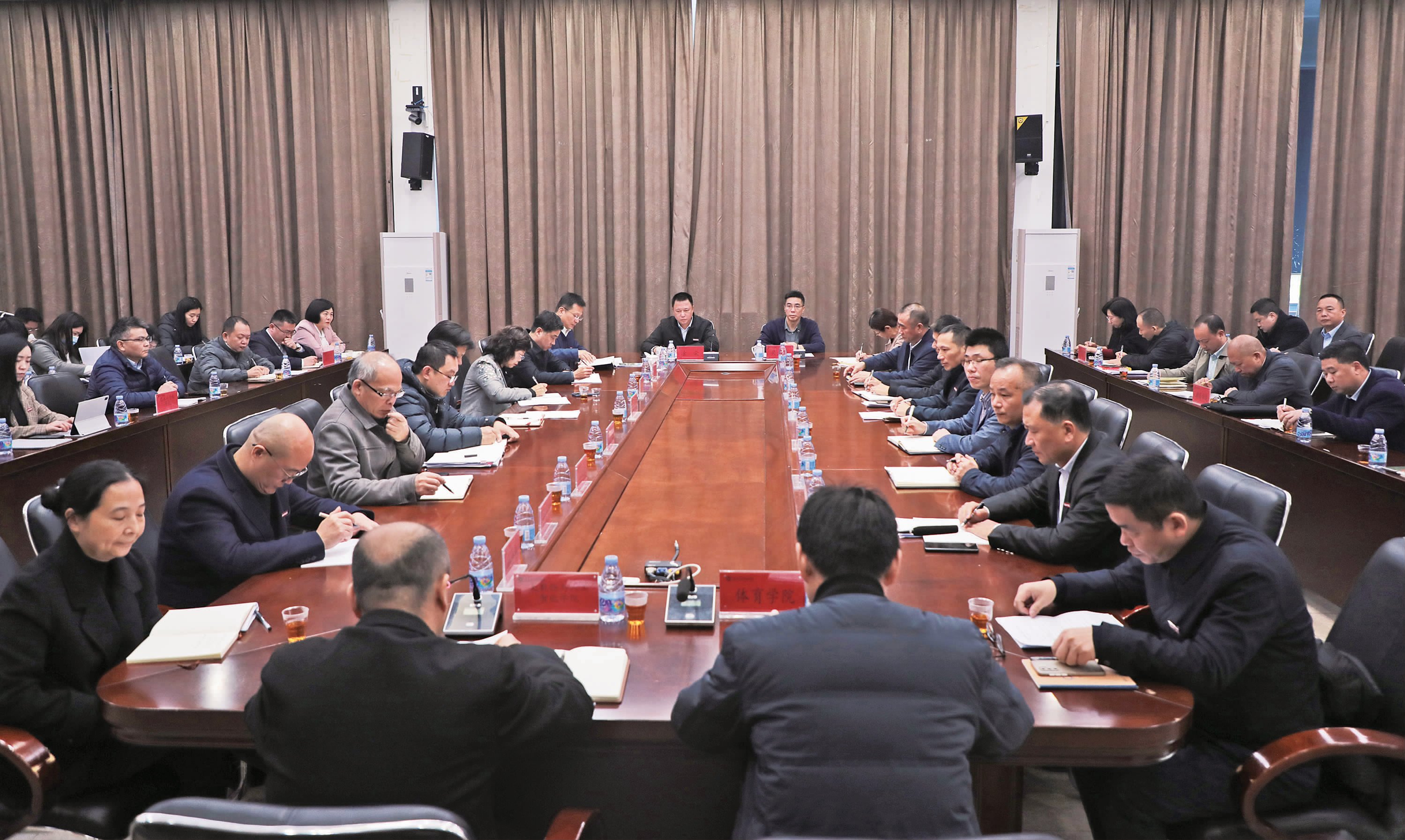 我校多措并舉推進2025屆畢業(yè)生就業(yè)創(chuàng)業(yè)工作