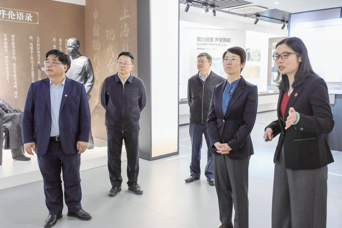 上海市副市長解冬來校調(diào)研