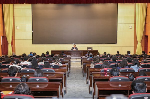 卢雍政来校宣讲并调研省外高水平大学“组团式”学科帮扶工作