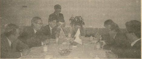 日本国平和学院派团来访