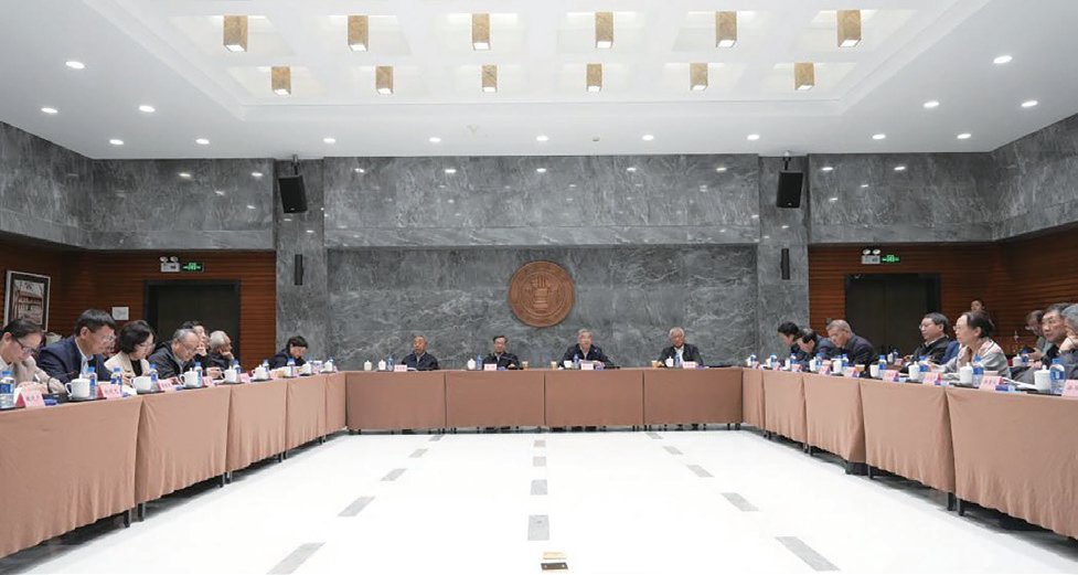 全国政协副主席陈武朱永新率队与北京交通大学开展联学