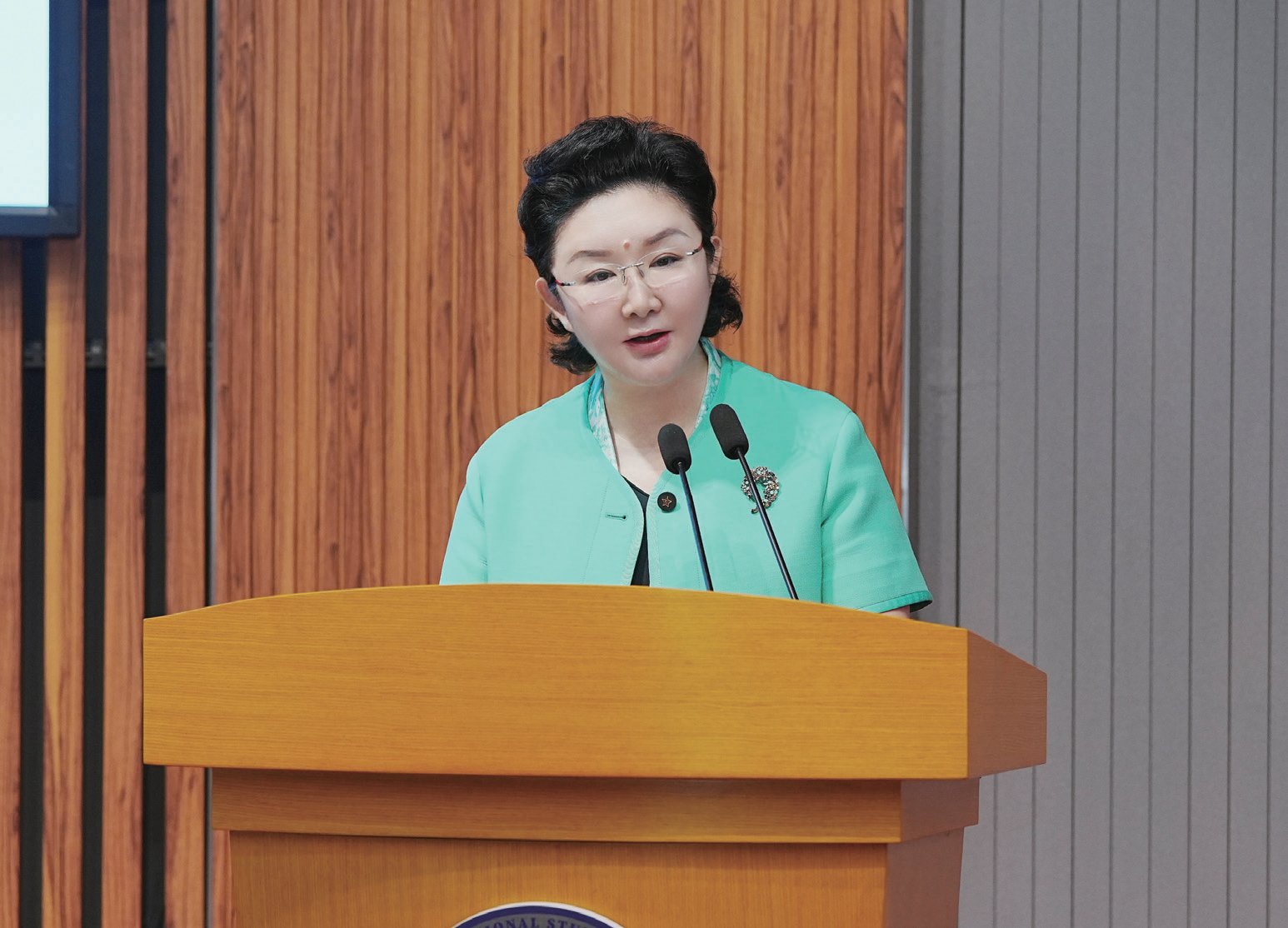 吉林省翻译协会换届大会暨第六届理事会议在我校召开