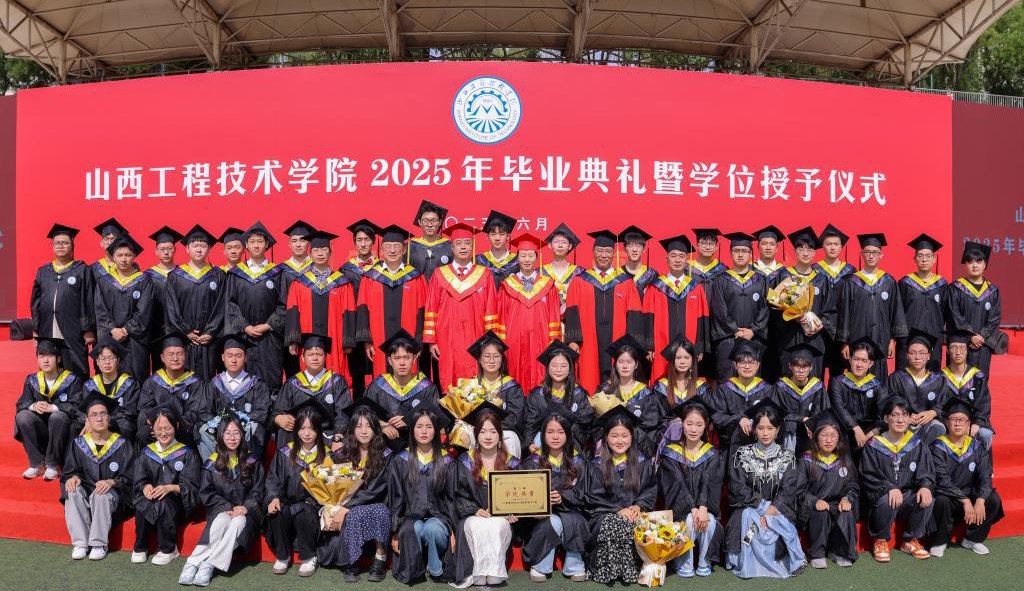 不負(fù)韶華勇毅前行以奮斗之姿綻放青春光彩