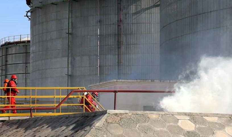 新疆油田準東采油廠實戰(zhàn)演練礪硬功筑牢安全“防