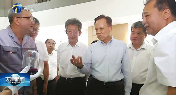 市委書記陳敏爾、市長張工到我校調(diào)研