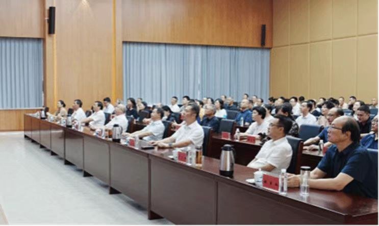 銘記歷史，砥礪奮進(jìn)——我校組織全校師生觀看紀(jì)念中國人民抗日戰(zhàn)爭暨世界反法西斯戰(zhàn)爭勝...