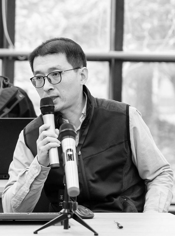 王江：做首金破局的開路者