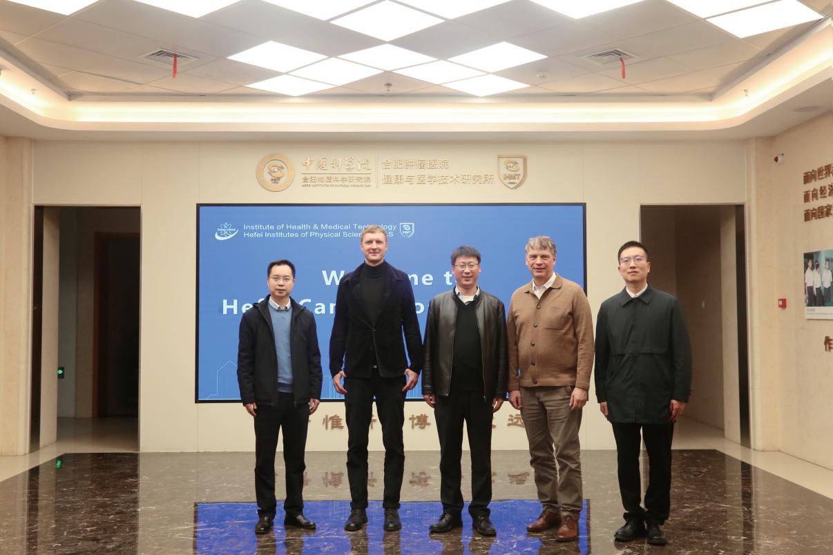 德国汉堡大学附属埃彭多夫医院专家一行访问我院