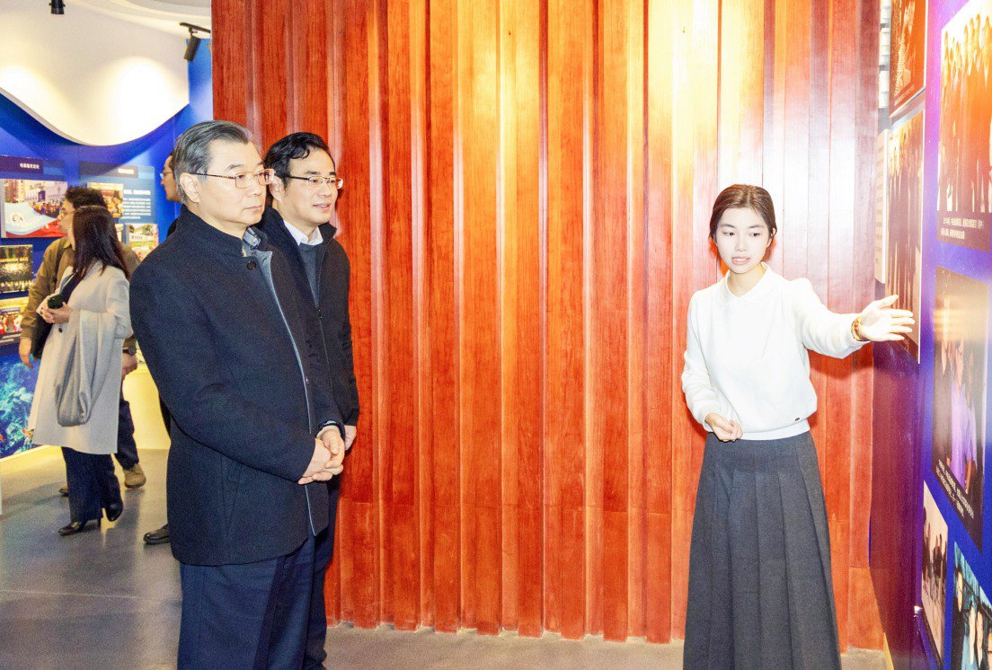 “之江同心·九三創(chuàng)吧”走進(jìn)舟山專場(chǎng)活動(dòng)在學(xué)校舉行